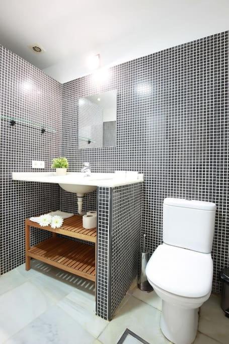Nuevo Estudio Centro Sevilla. Ac/wifi Castellar 56 Appartement Sevilla