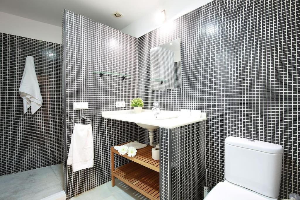 Nuevo Estudio Centro Sevilla. Ac/wifi Castellar 56 * Sevilla